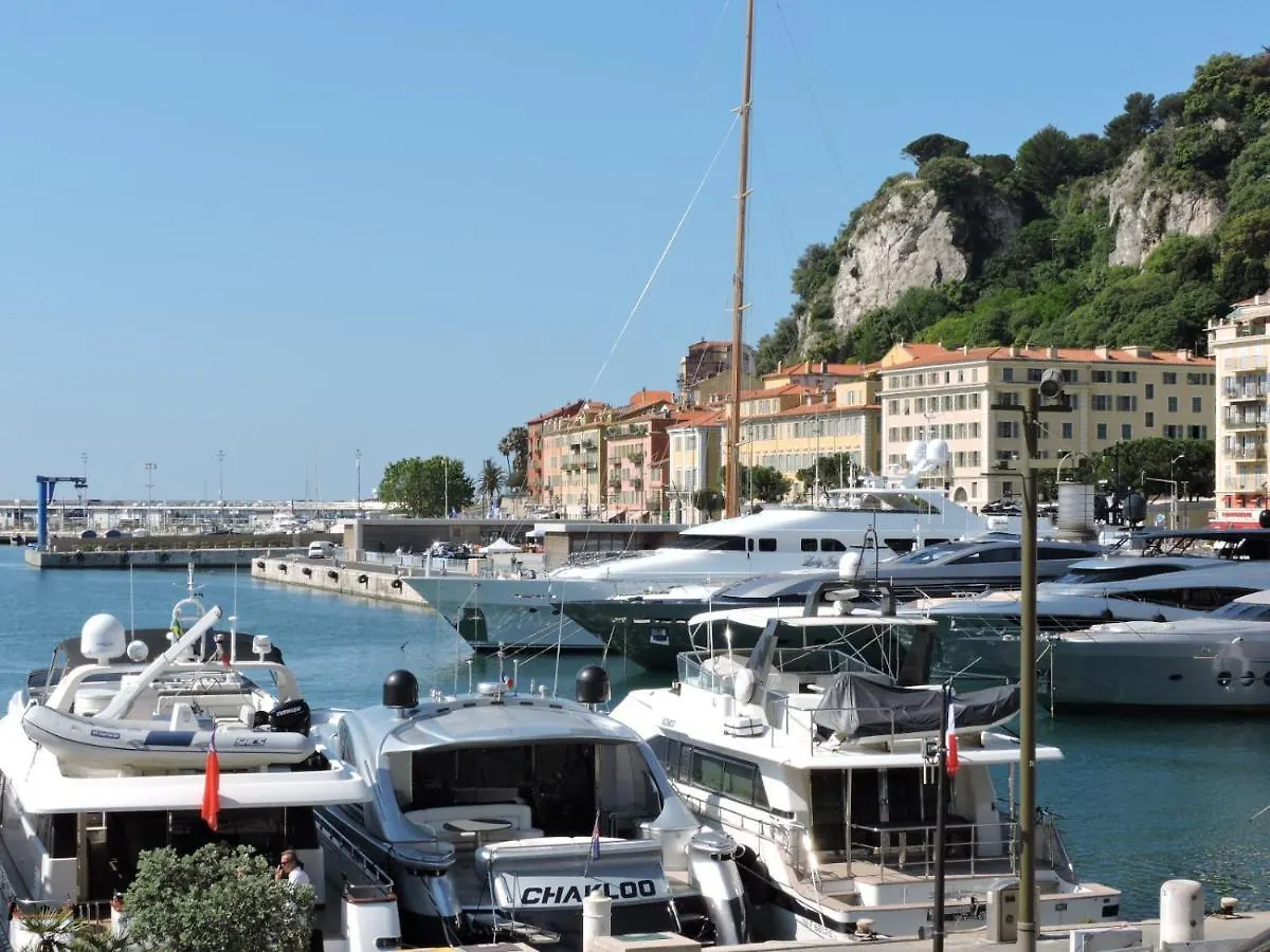 Blue Light Terrace - Nice Port